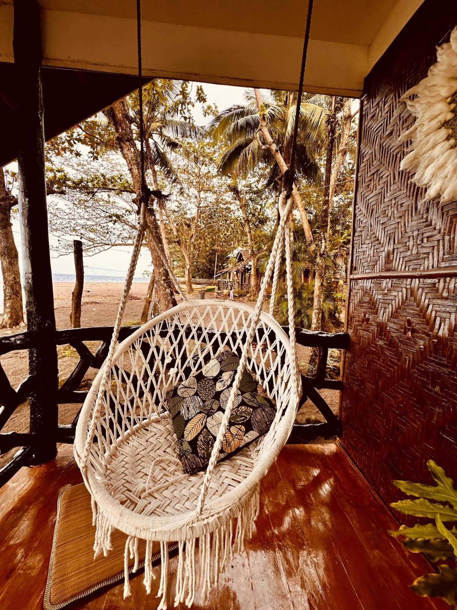 Playa Del Fuego Camiguin Beach Hostel & Resort Mambajao Bagian luar foto
