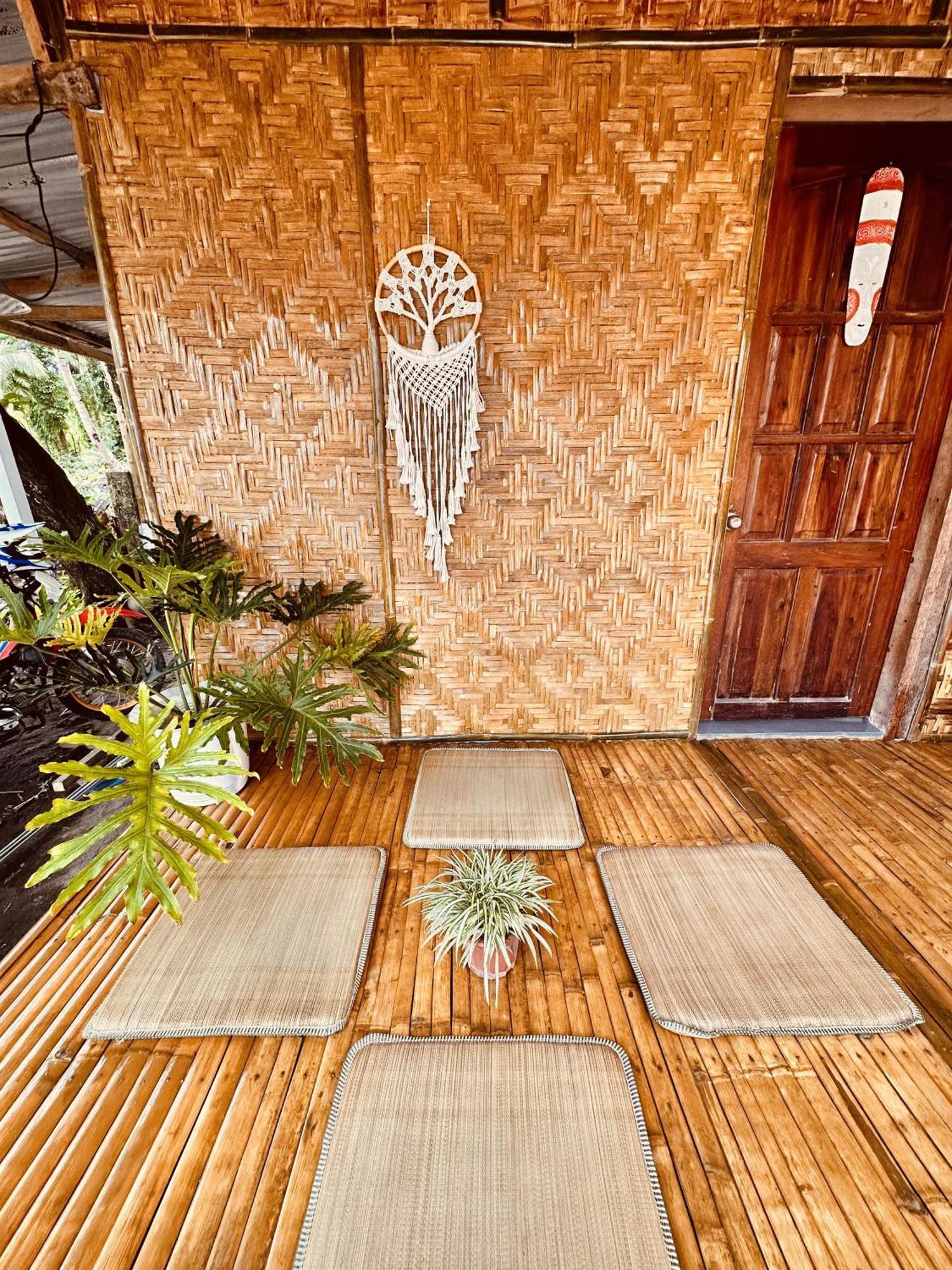 Playa Del Fuego Camiguin Beach Hostel & Resort Mambajao Bagian luar foto