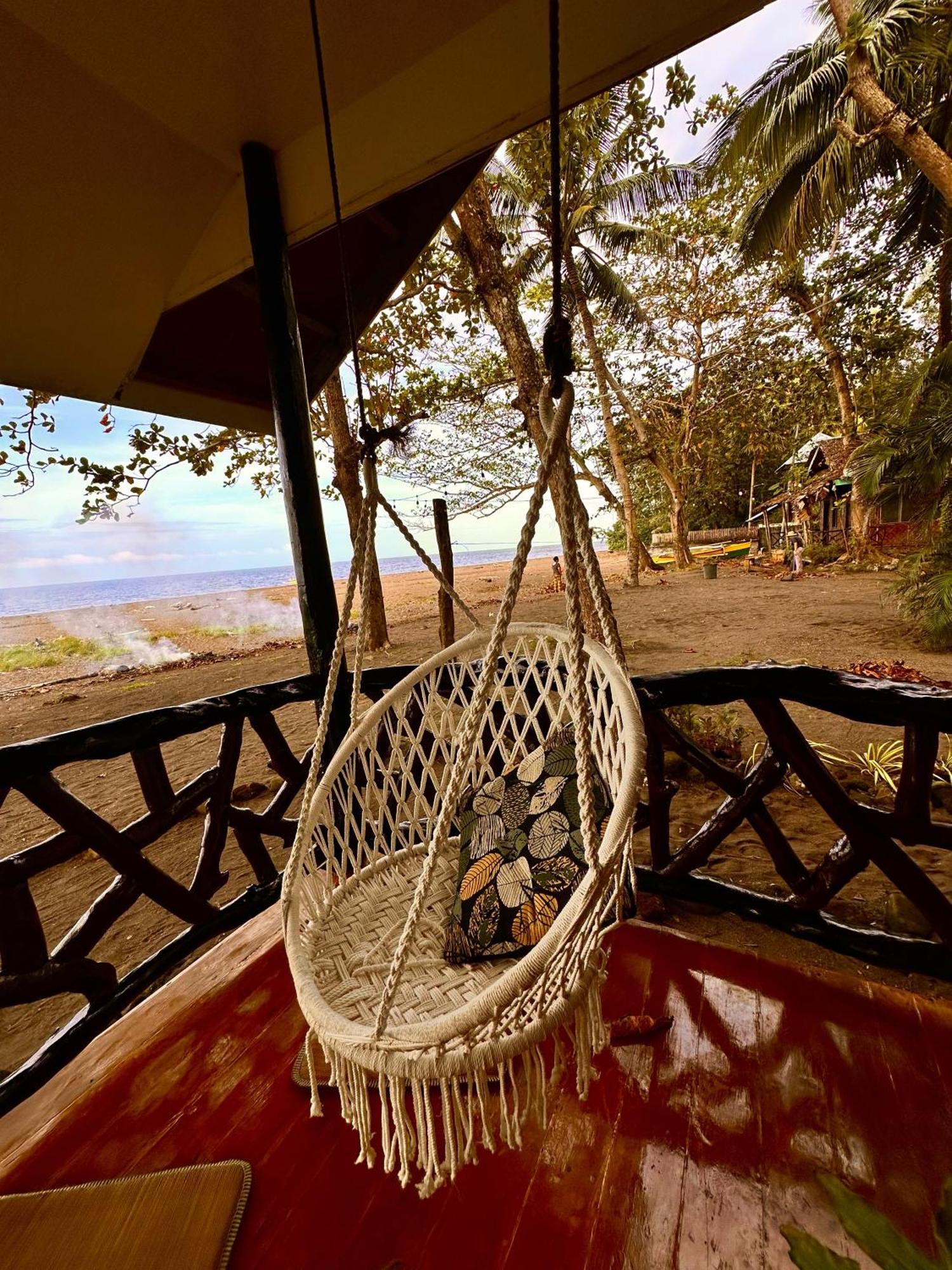 Playa Del Fuego Camiguin Beach Hostel & Resort Mambajao Bagian luar foto